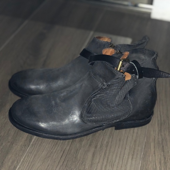 imperial distressed ankle boot